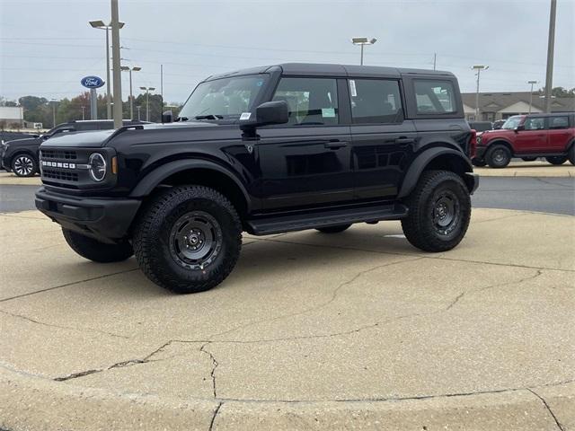 new 2025 Ford Bronco car, priced at $45,495