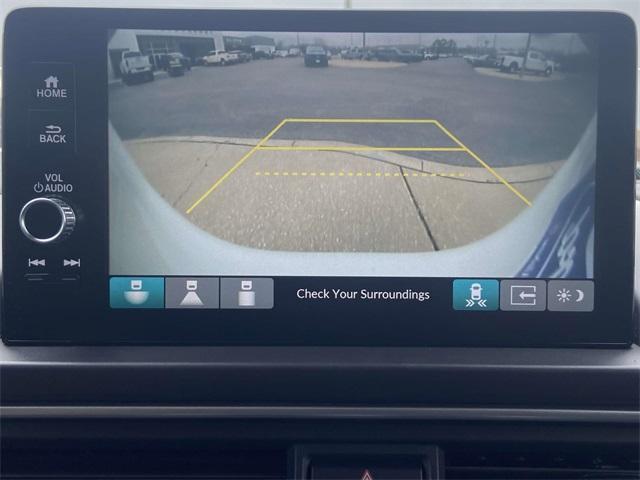 used 2024 Honda Pilot car, priced at $33,500