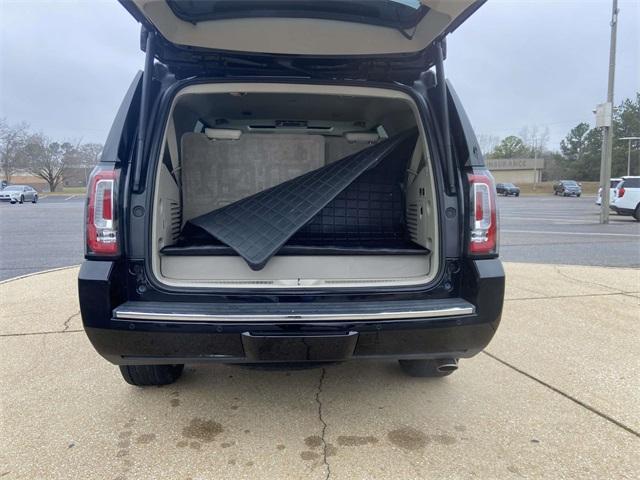 used 2019 GMC Yukon car, priced at $25,500