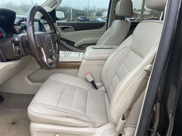 used 2019 GMC Yukon car, priced at $25,500