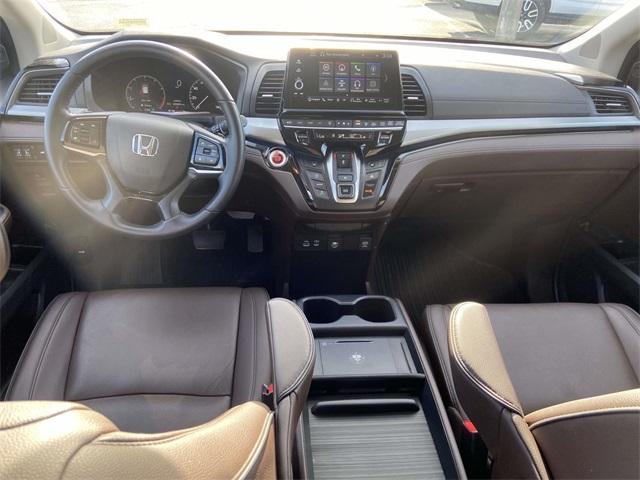 used 2025 Honda Odyssey car, priced at $40,500