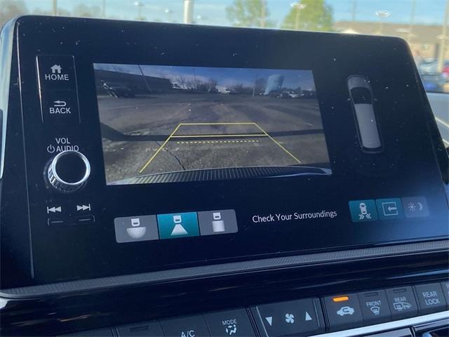 used 2025 Honda Odyssey car, priced at $40,500