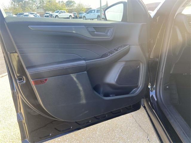 new 2026 Ford Escape car, priced at $29,495