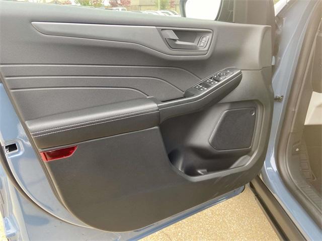 new 2026 Ford Escape car, priced at $29,495