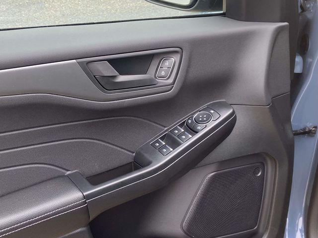 new 2026 Ford Escape car, priced at $28,995