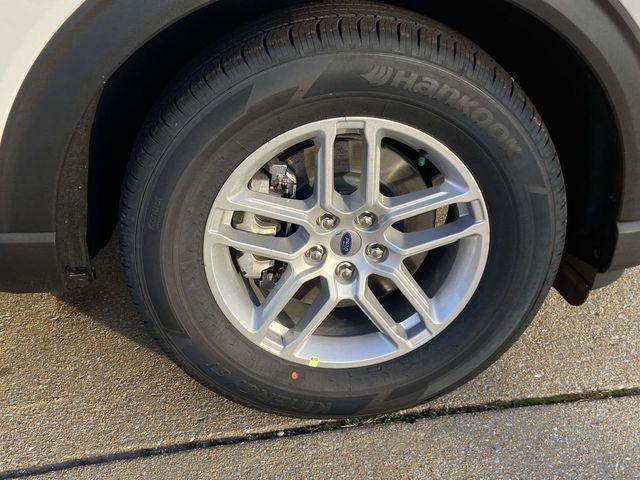 new 2026 Ford Explorer car, priced at $35,995