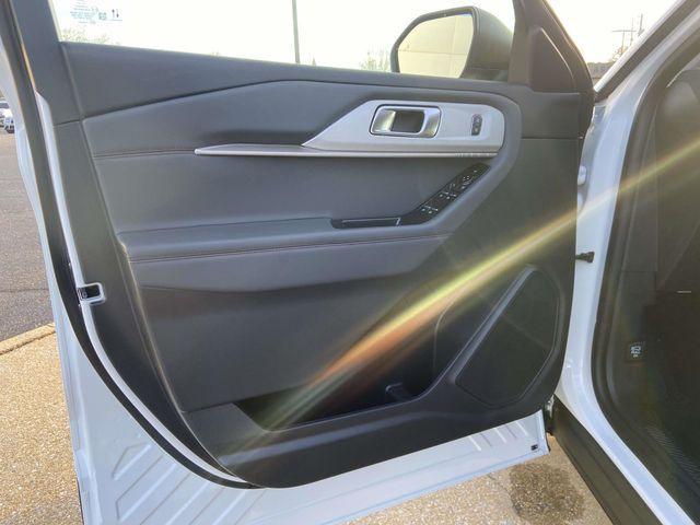 new 2026 Ford Explorer car, priced at $35,995