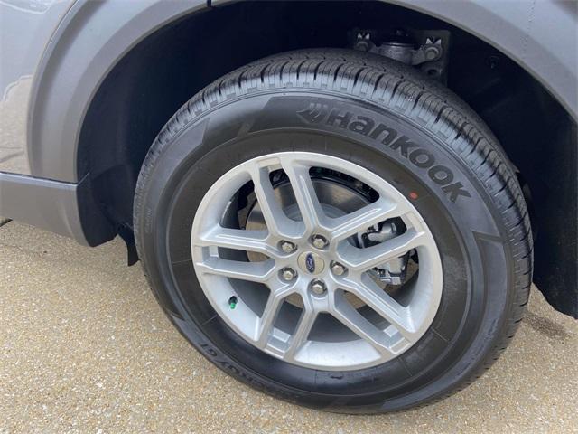 new 2026 Ford Explorer car, priced at $39,780