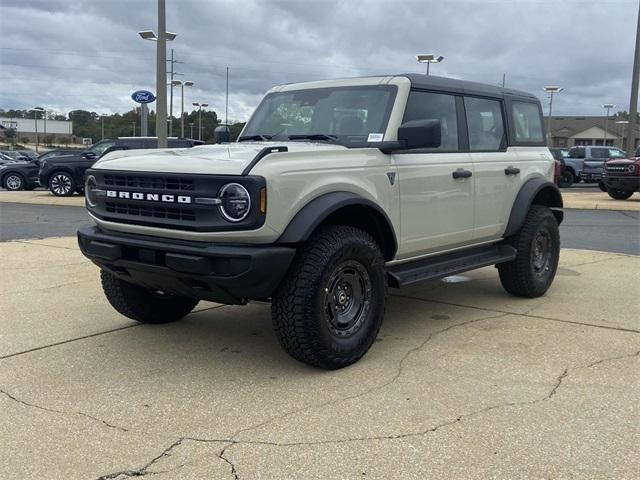 new 2025 Ford Bronco car, priced at $45,995