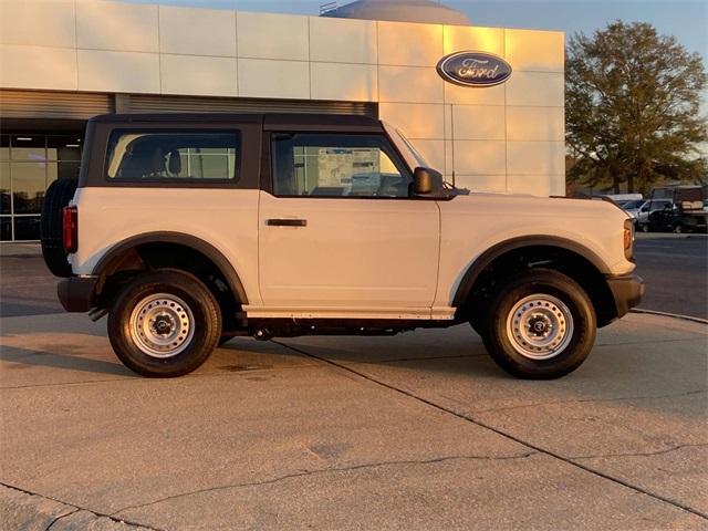 new 2025 Ford Bronco car, priced at $36,995