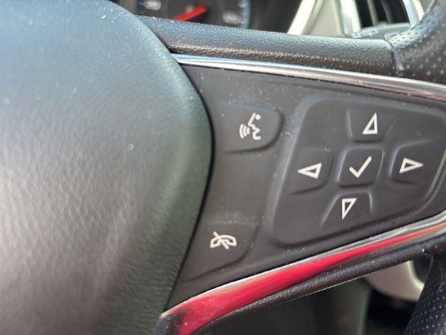 used 2021 Chevrolet Equinox car, priced at $19,694