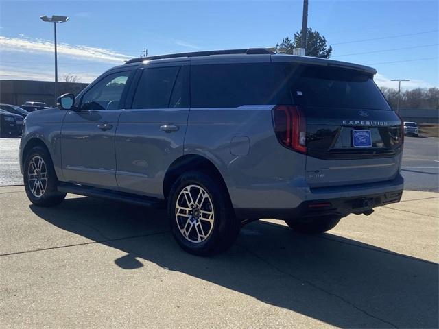 new 2026 Ford Expedition car, priced at $66,995