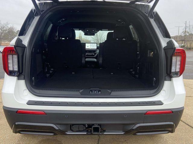 new 2026 Ford Explorer car, priced at $43,995