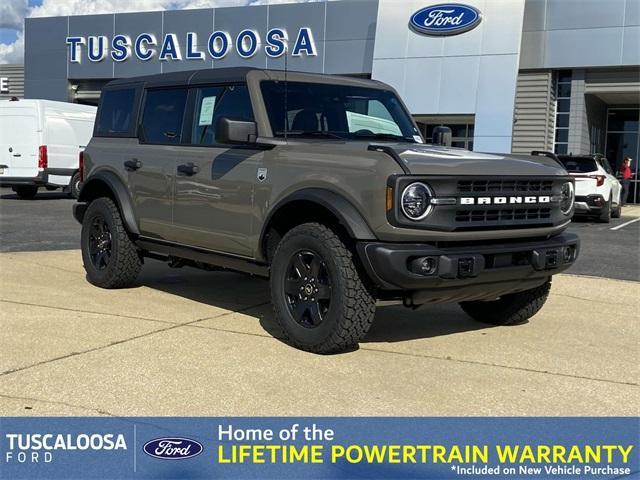 new 2025 Ford Bronco car, priced at $45,495