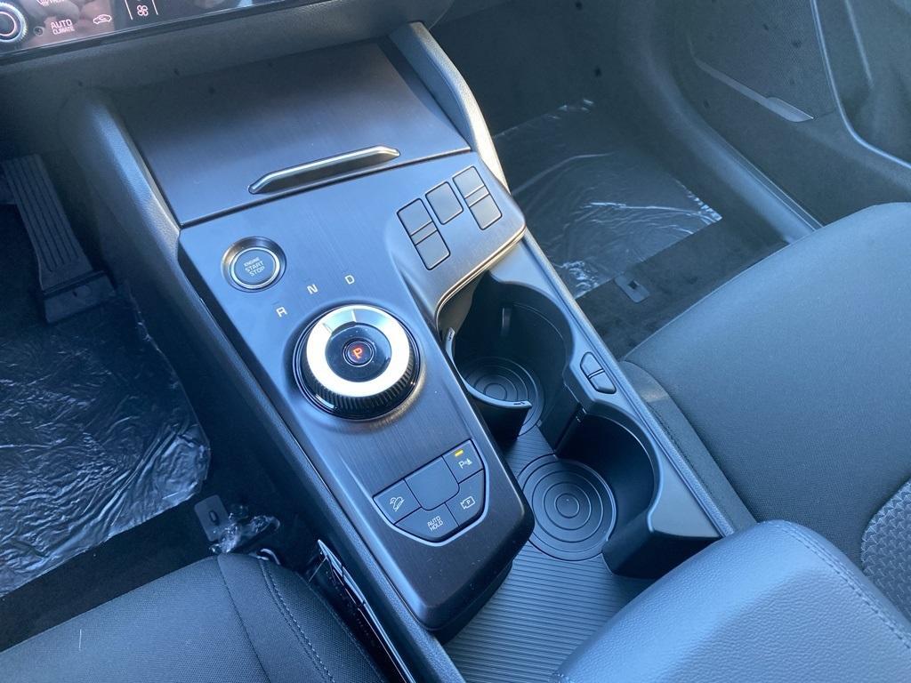 new 2026 Kia Sportage Hybrid car, priced at $32,555