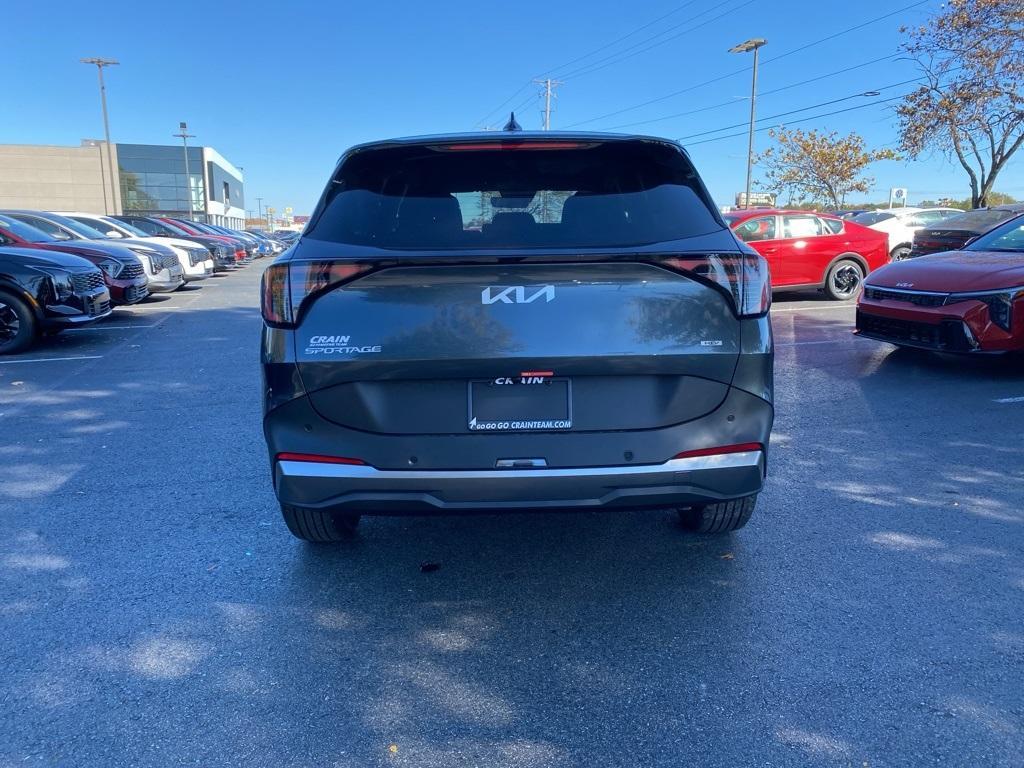 new 2026 Kia Sportage Hybrid car, priced at $32,555