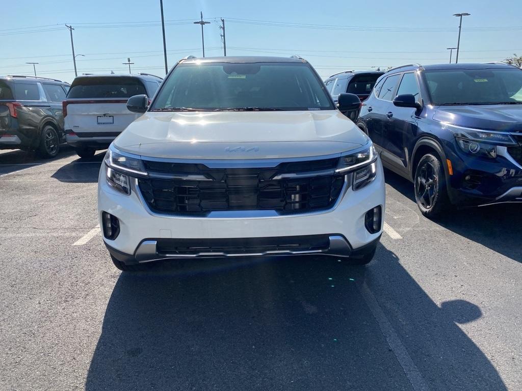 new 2026 Kia Seltos car, priced at $33,430