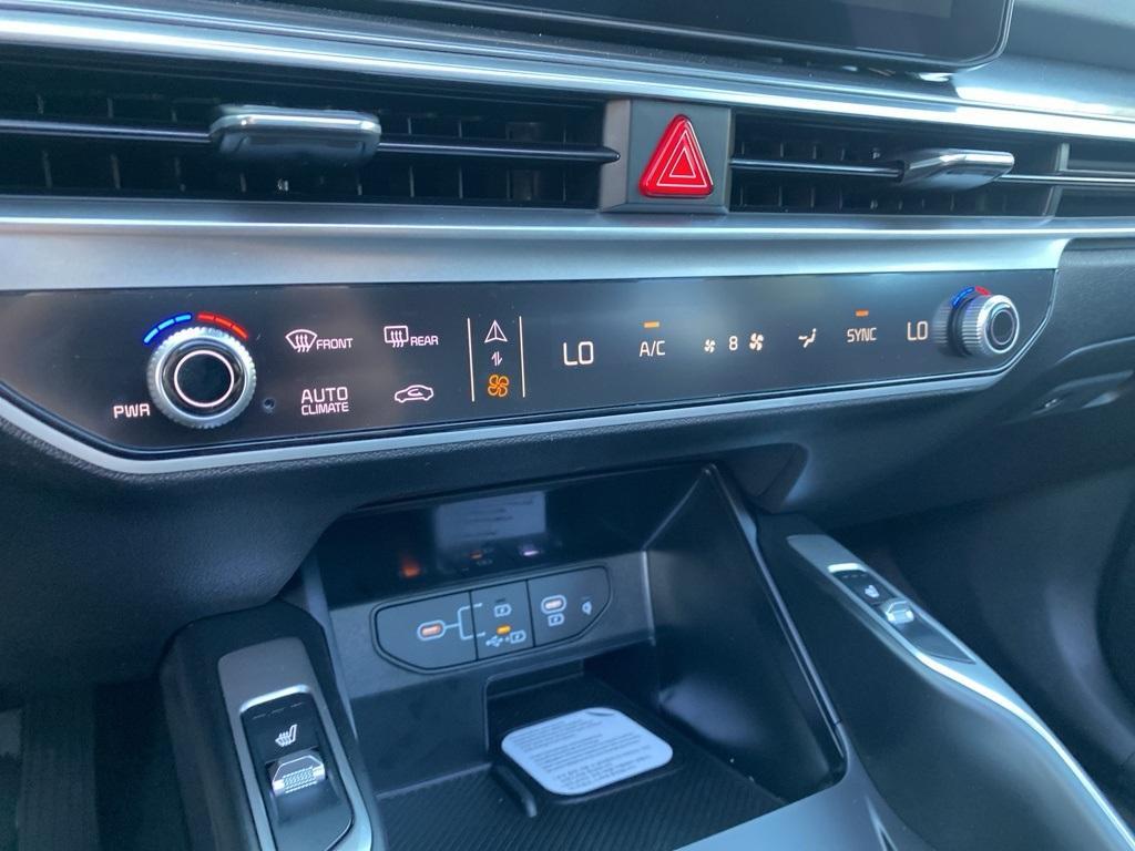 new 2026 Kia Sorento car, priced at $37,835