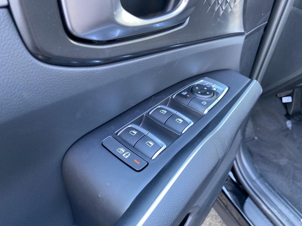 new 2026 Kia Sorento car, priced at $37,835