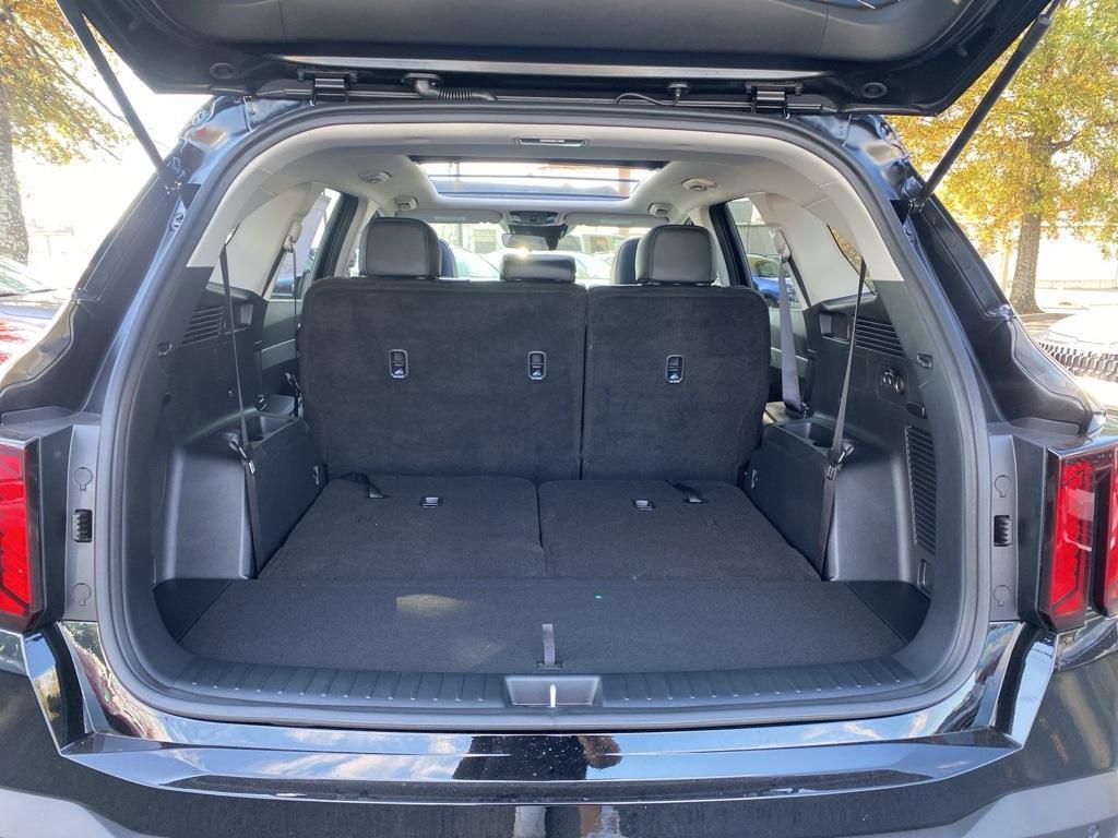 new 2026 Kia Sorento car, priced at $37,835