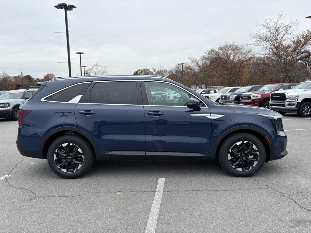 new 2026 Kia Sorento car, priced at $38,330