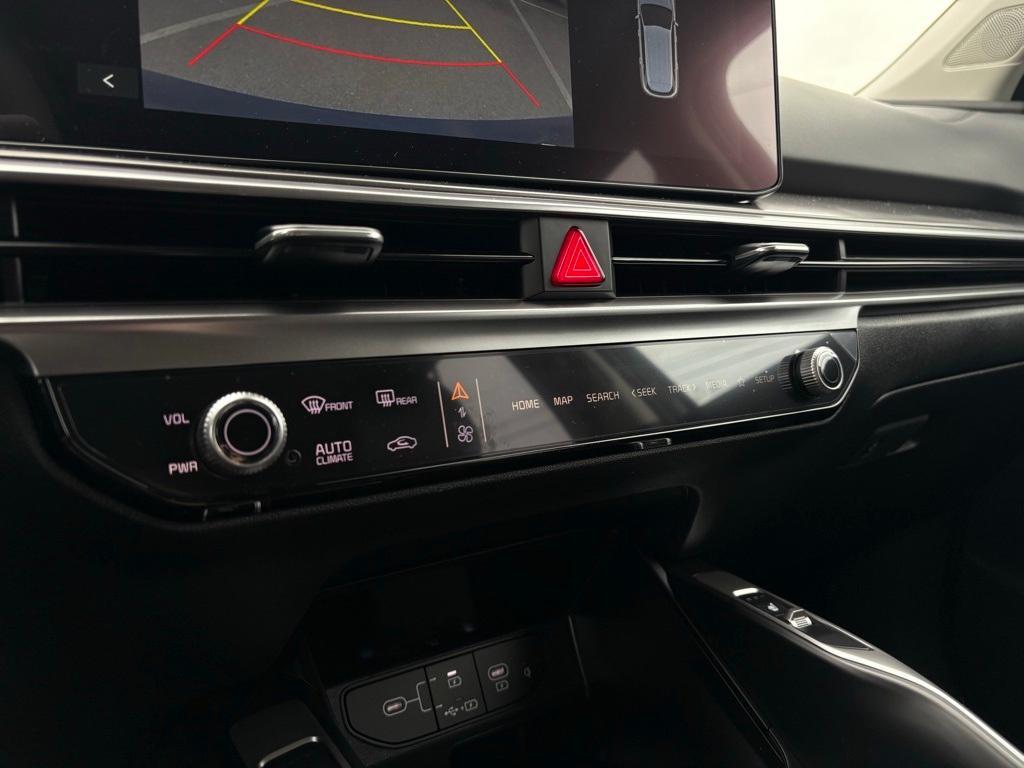 new 2026 Kia Sorento car, priced at $38,330