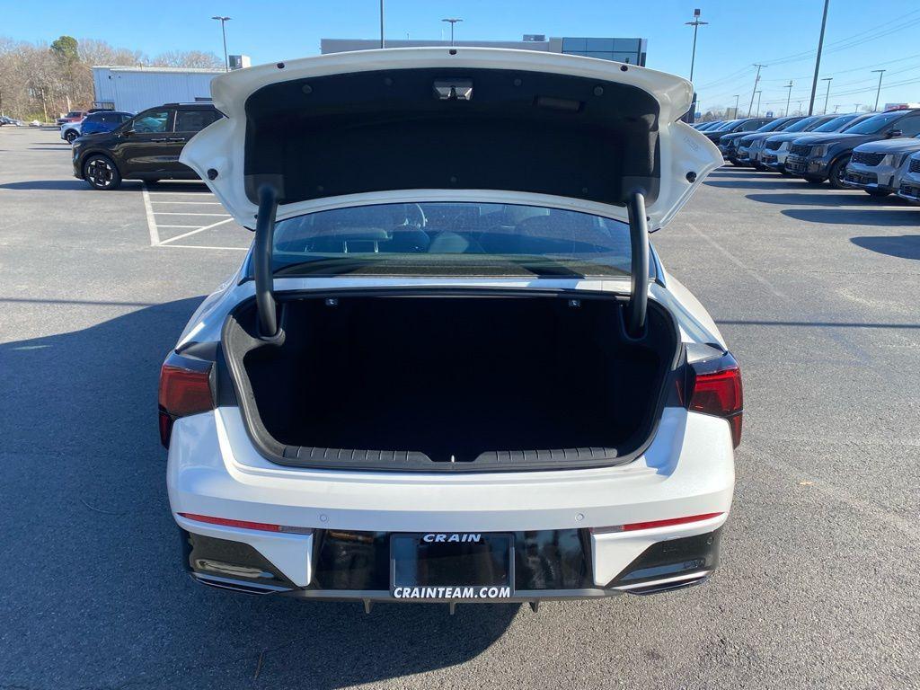 new 2026 Kia K5 car, priced at $30,080