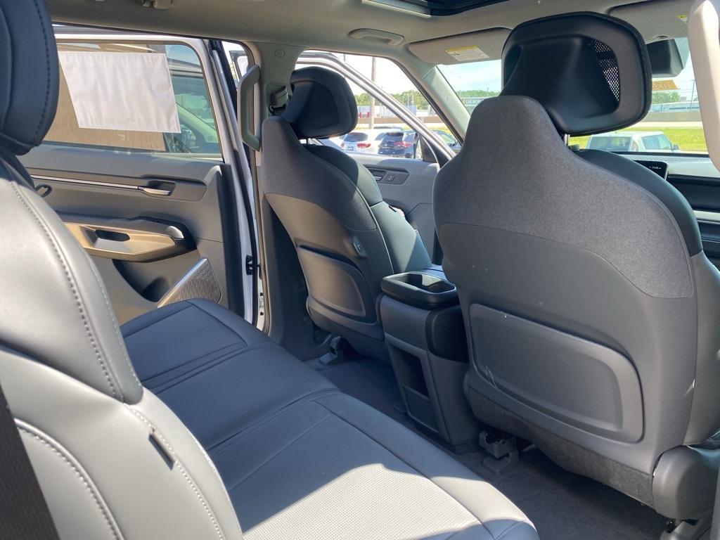 new 2026 Kia EV9 car, priced at $60,485