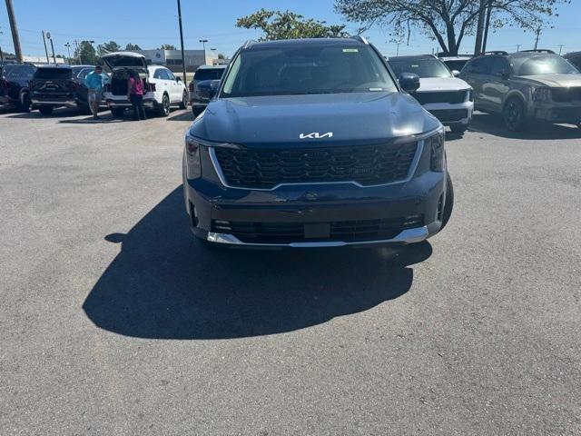 new 2025 Kia Sorento car, priced at $43,785