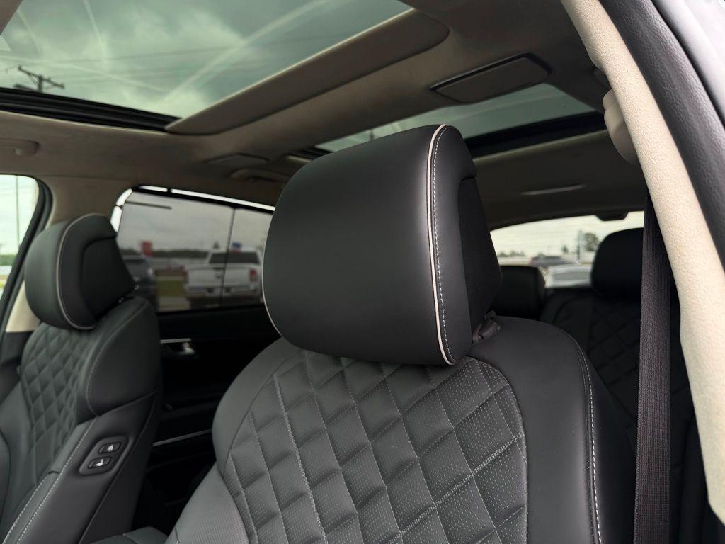 used 2025 Genesis GV80 car, priced at $66,949