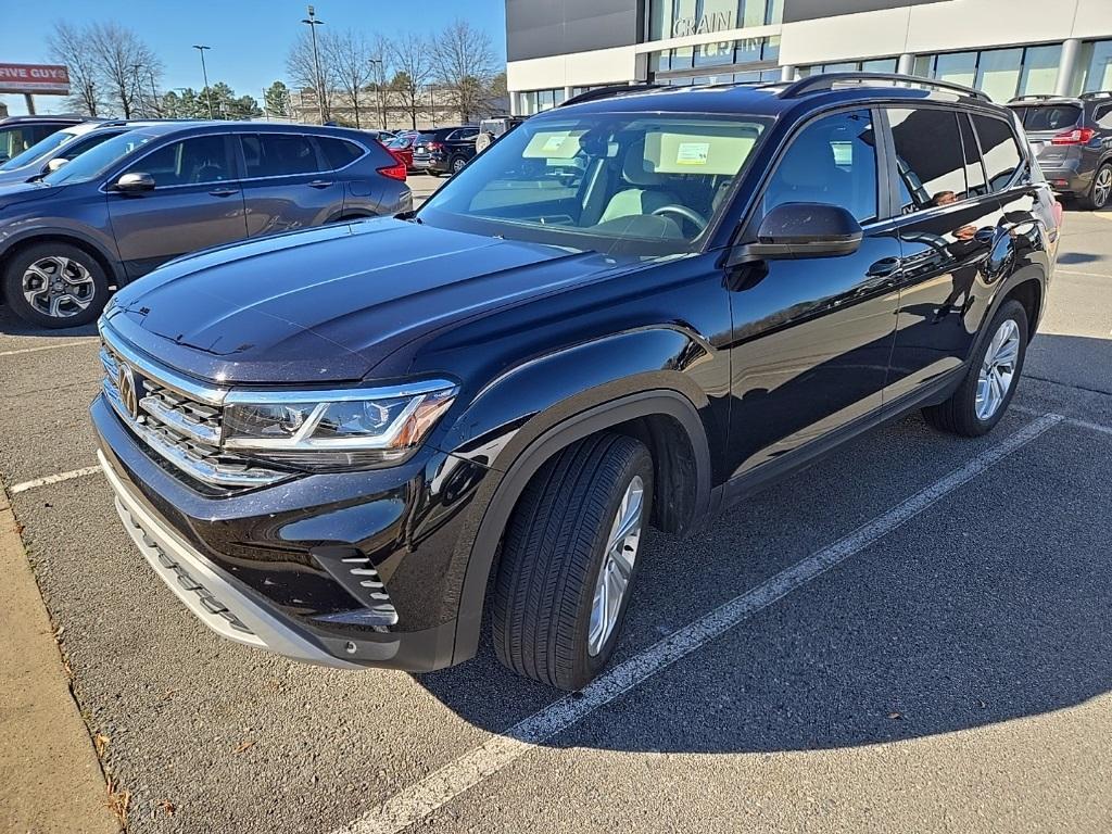 used 2023 Volkswagen Atlas car, priced at $25,589