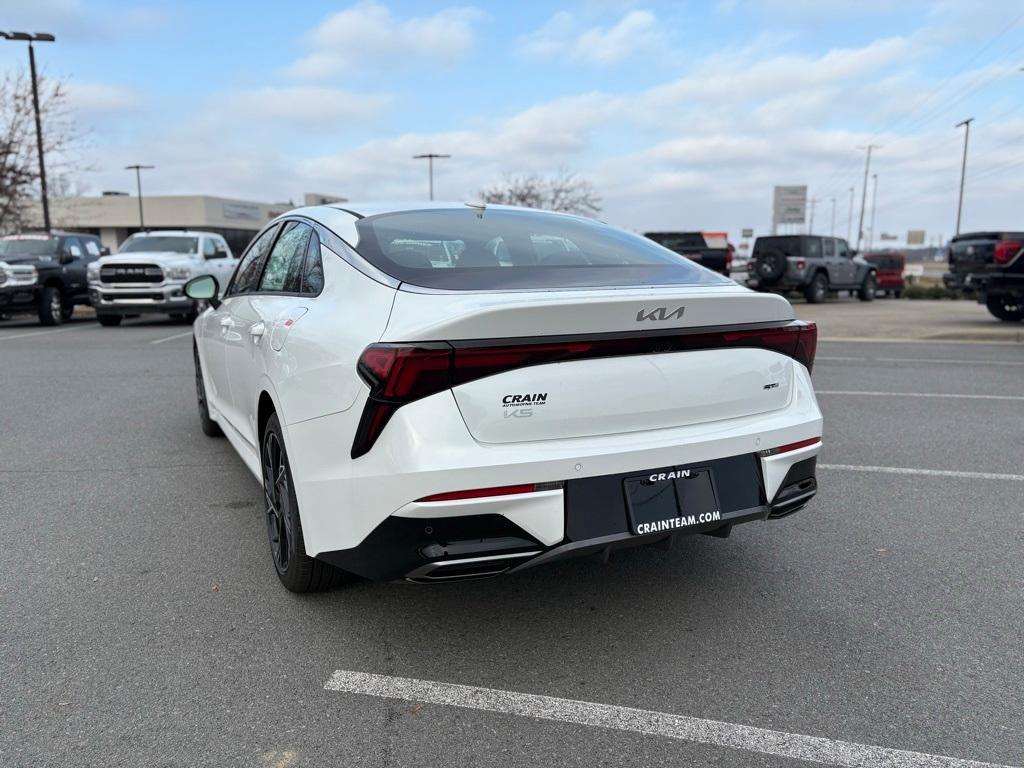 new 2026 Kia K5 car, priced at $30,080