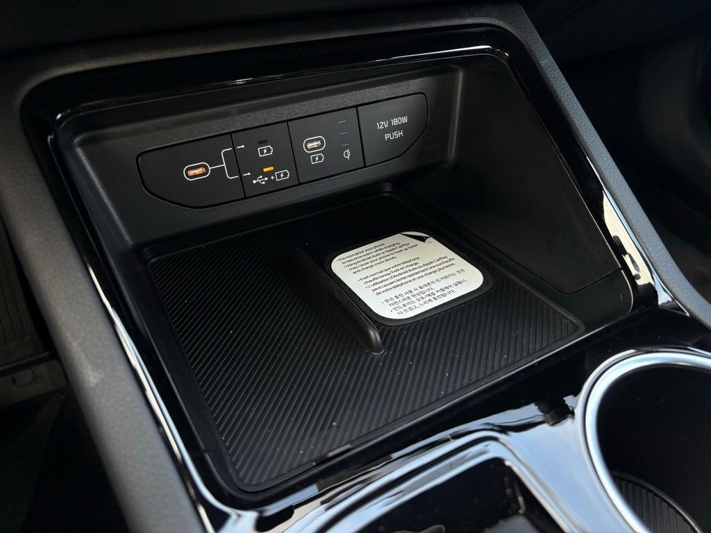 new 2026 Kia K5 car, priced at $30,080
