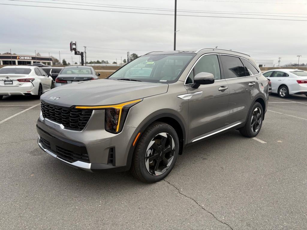 new 2026 Kia Sorento Hybrid car, priced at $42,995