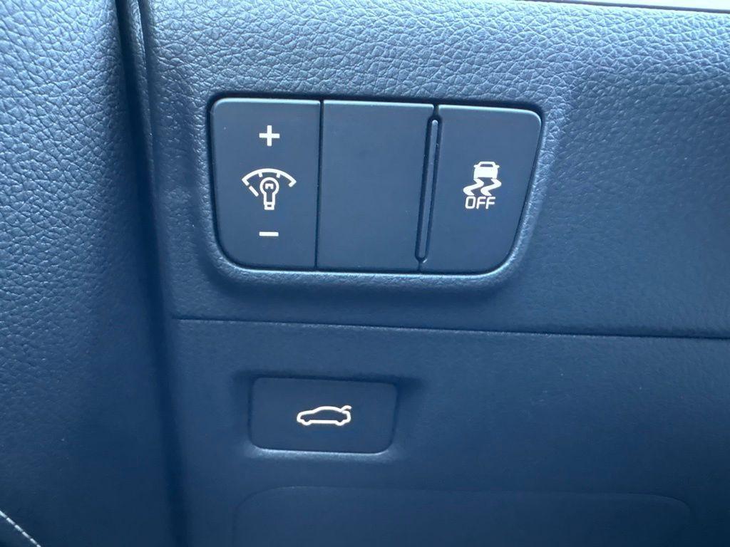 new 2026 Kia K5 car, priced at $29,585