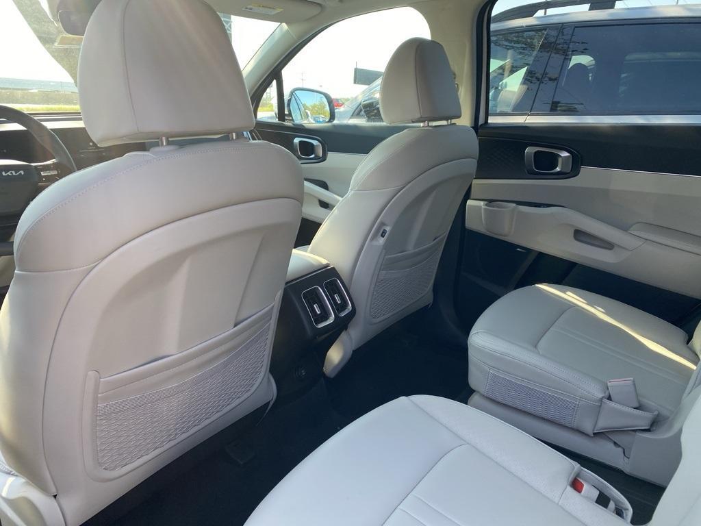 new 2026 Kia Sorento car, priced at $42,465