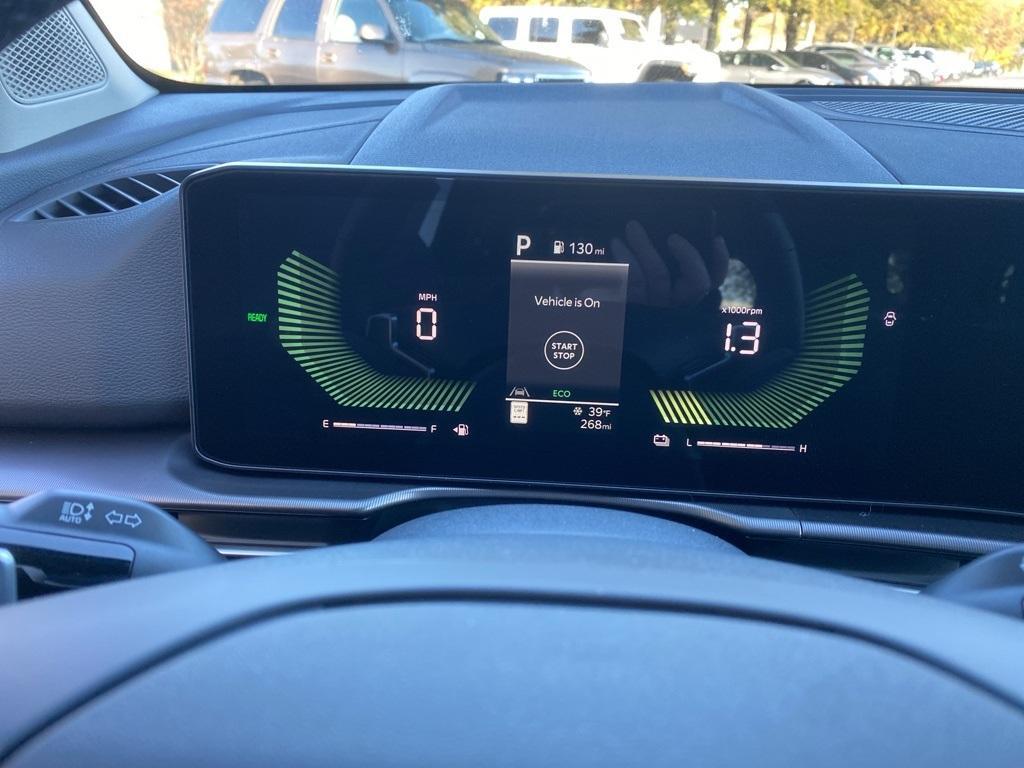 new 2026 Kia Sportage Hybrid car, priced at $36,035