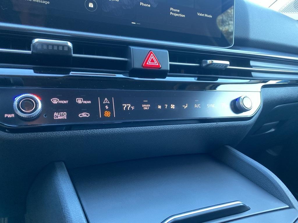 new 2026 Kia Sportage Hybrid car, priced at $36,035