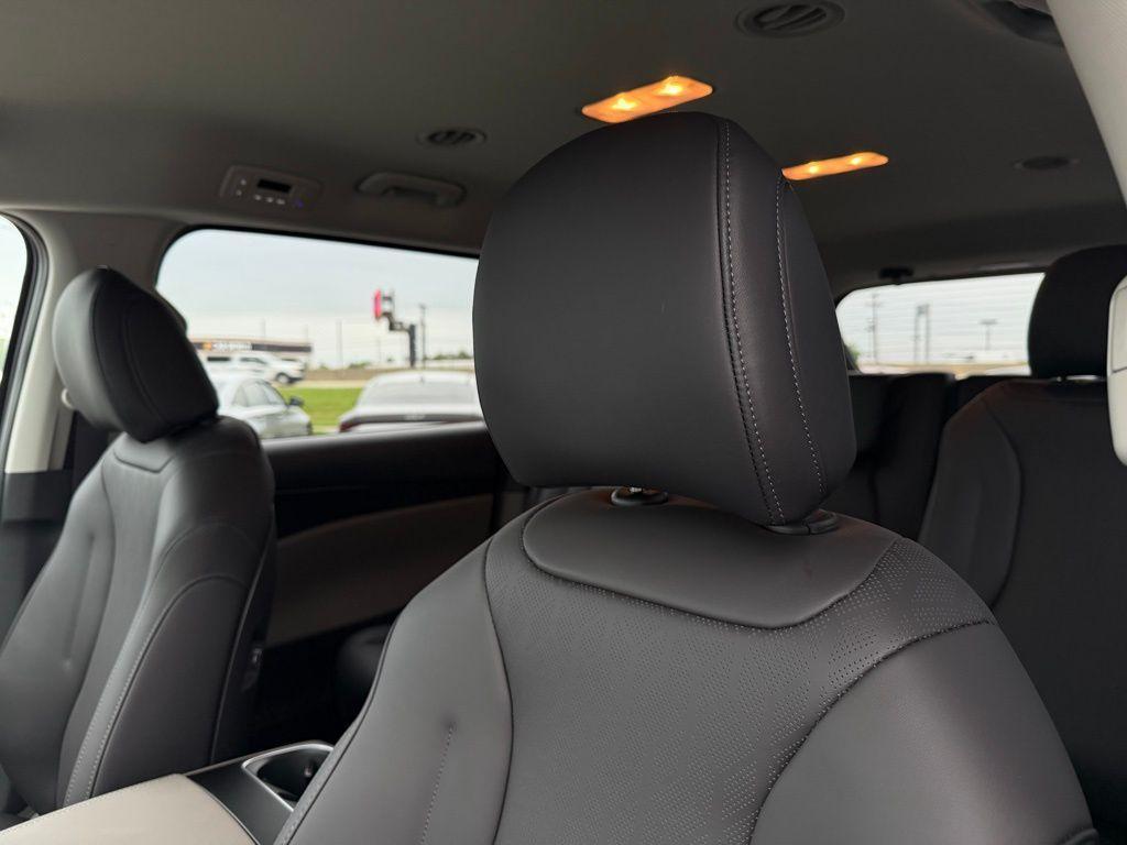 new 2026 Kia Carnival car, priced at $41,220
