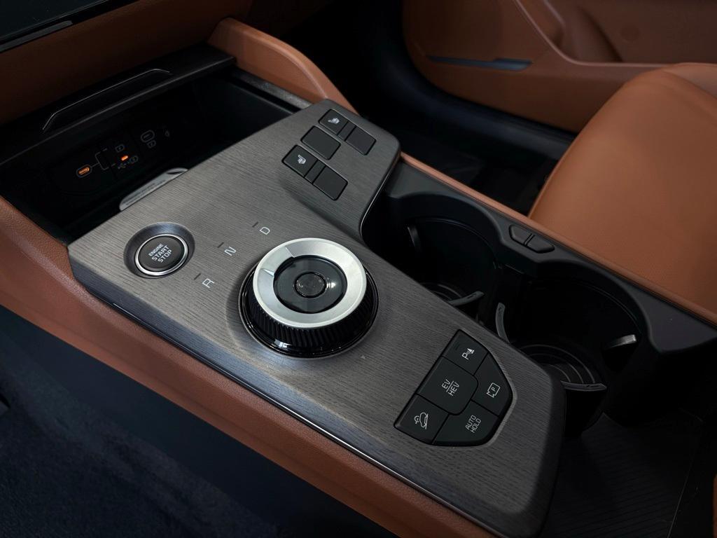 new 2026 Kia Sportage Plug-In Hybrid car, priced at $42,430