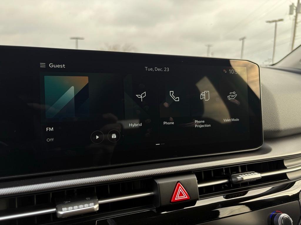 new 2026 Kia Sportage Hybrid car, priced at $33,050