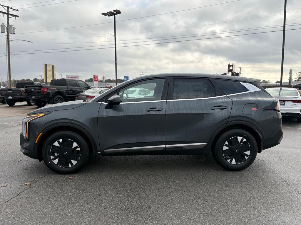 new 2026 Kia Sportage Hybrid car, priced at $33,050