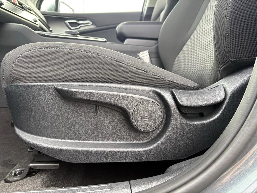 new 2026 Kia Sportage Hybrid car, priced at $33,050