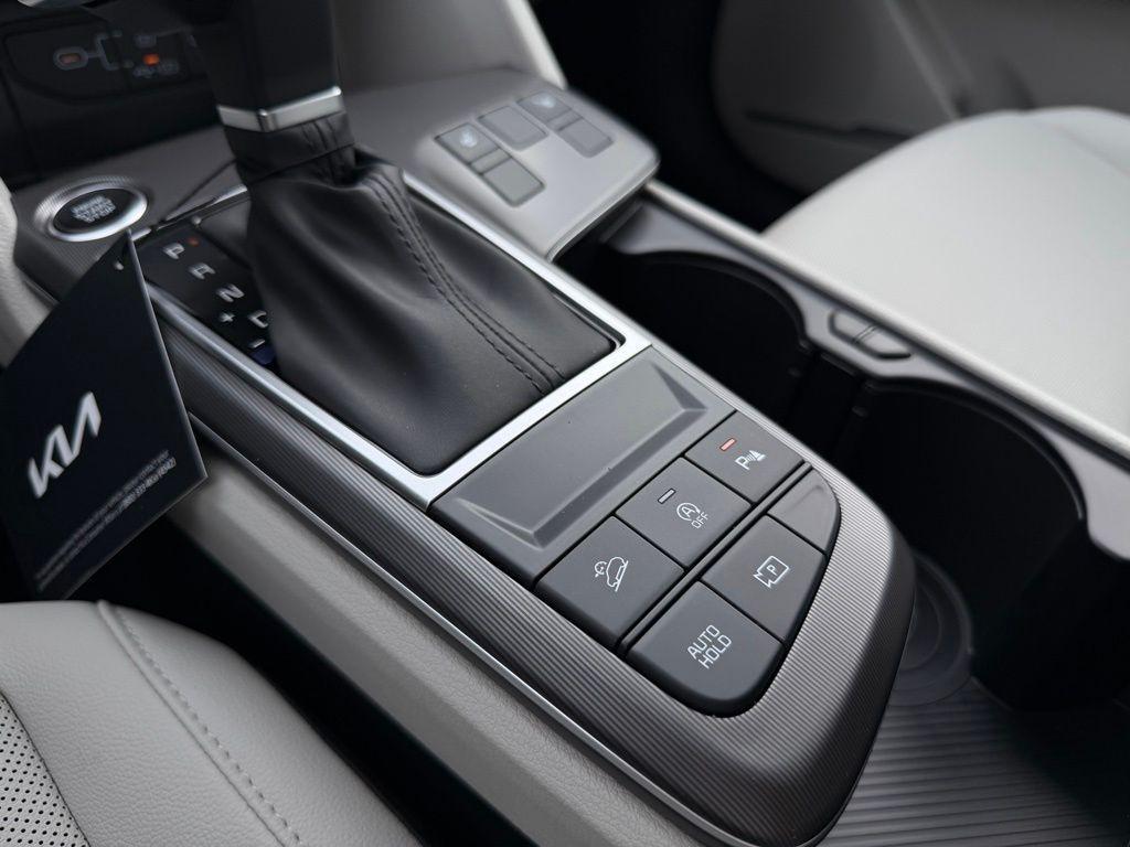 new 2026 Kia Sportage car, priced at $33,414