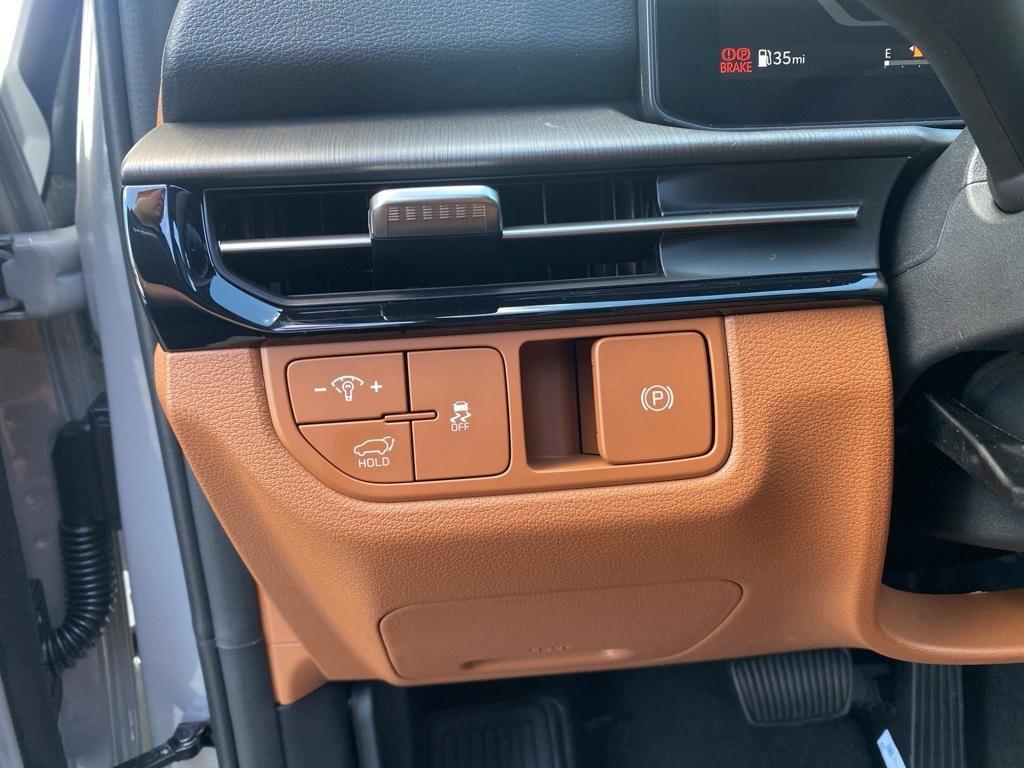 new 2026 Kia Sportage car, priced at $38,930