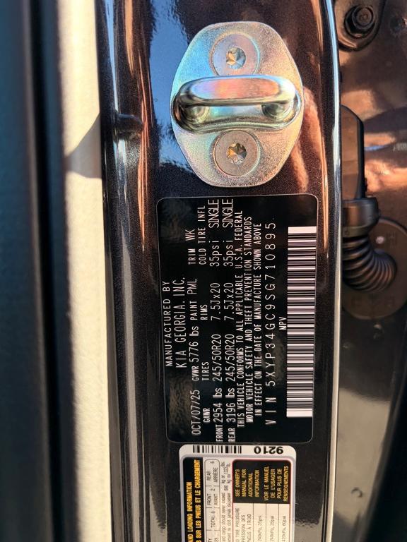 new 2025 Kia Telluride car, priced at $44,210