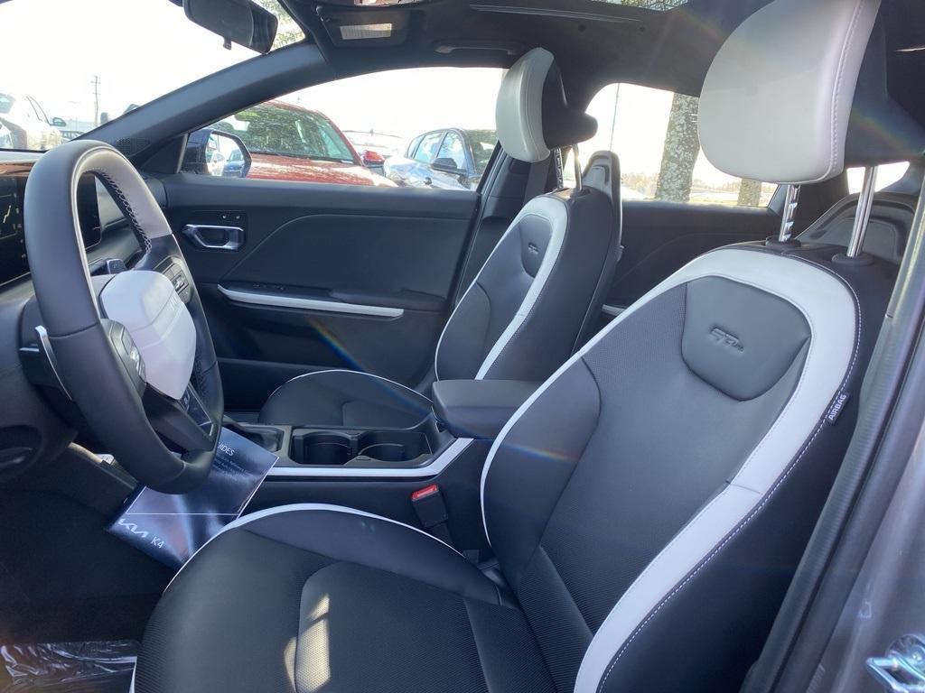 new 2025 Kia K4 car, priced at $28,385
