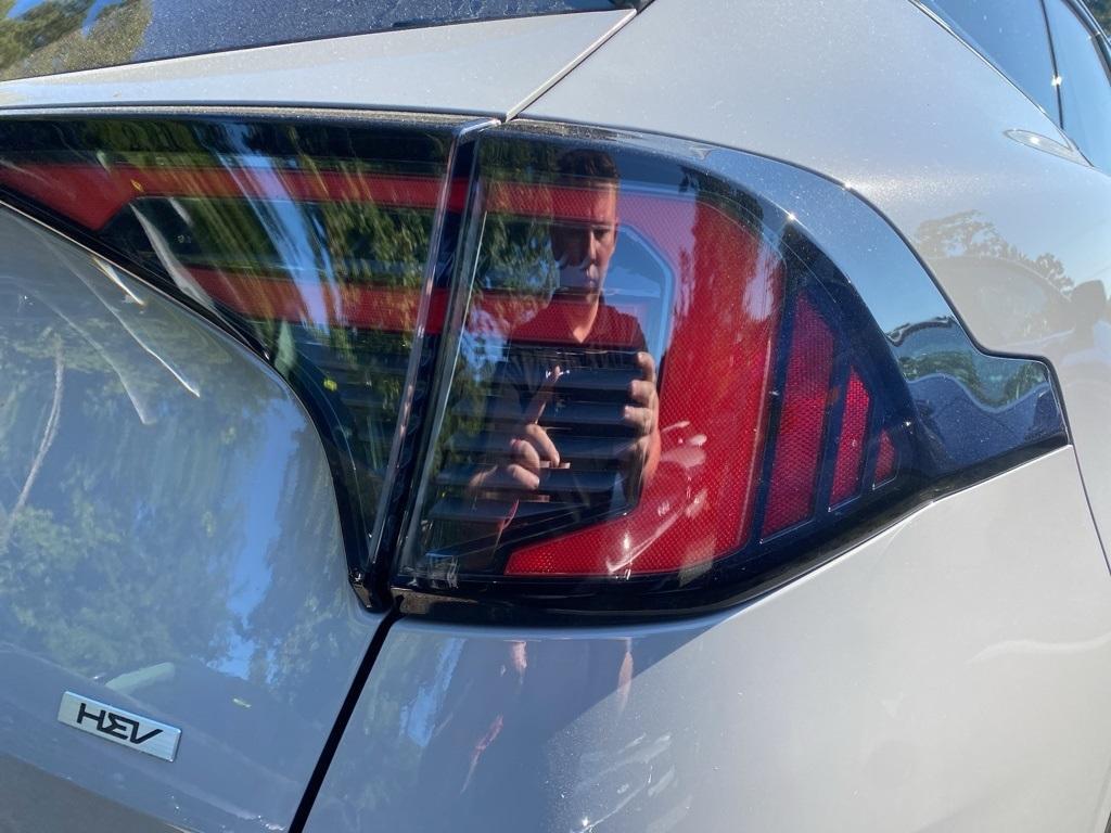 new 2026 Kia Sportage Hybrid car, priced at $42,525