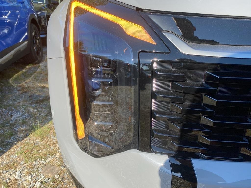 new 2026 Kia Sportage Hybrid car, priced at $42,525