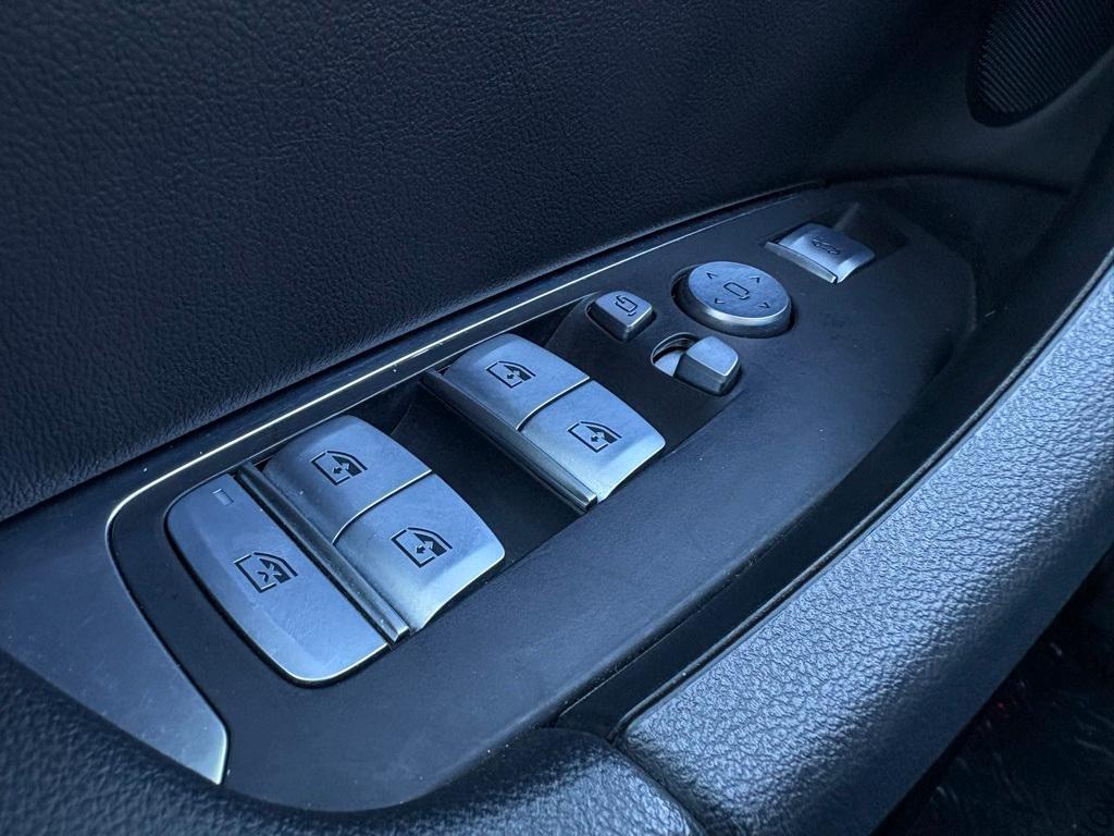 used 2023 BMW X3 car, priced at $31,489